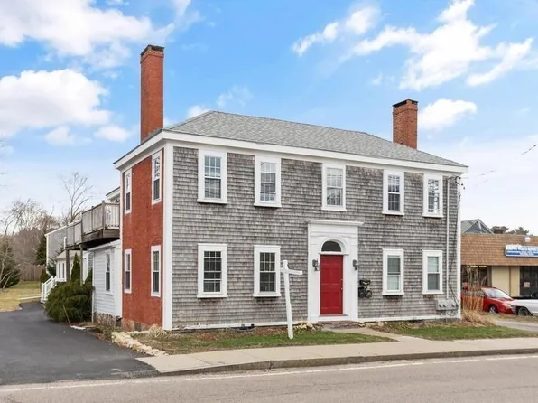 46 Summer St #46B, Kingston, MA 02364
