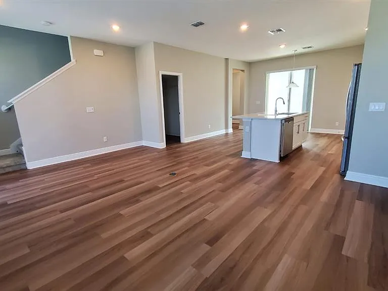 7361 Alpine Butterfly Ln — Photo 4