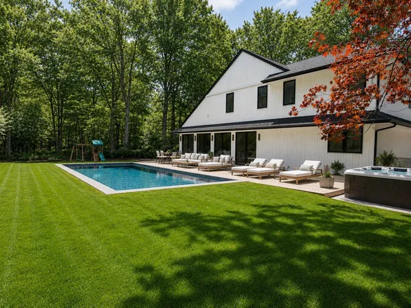 136 Beckys Path, Bridgehampton, NY 11932