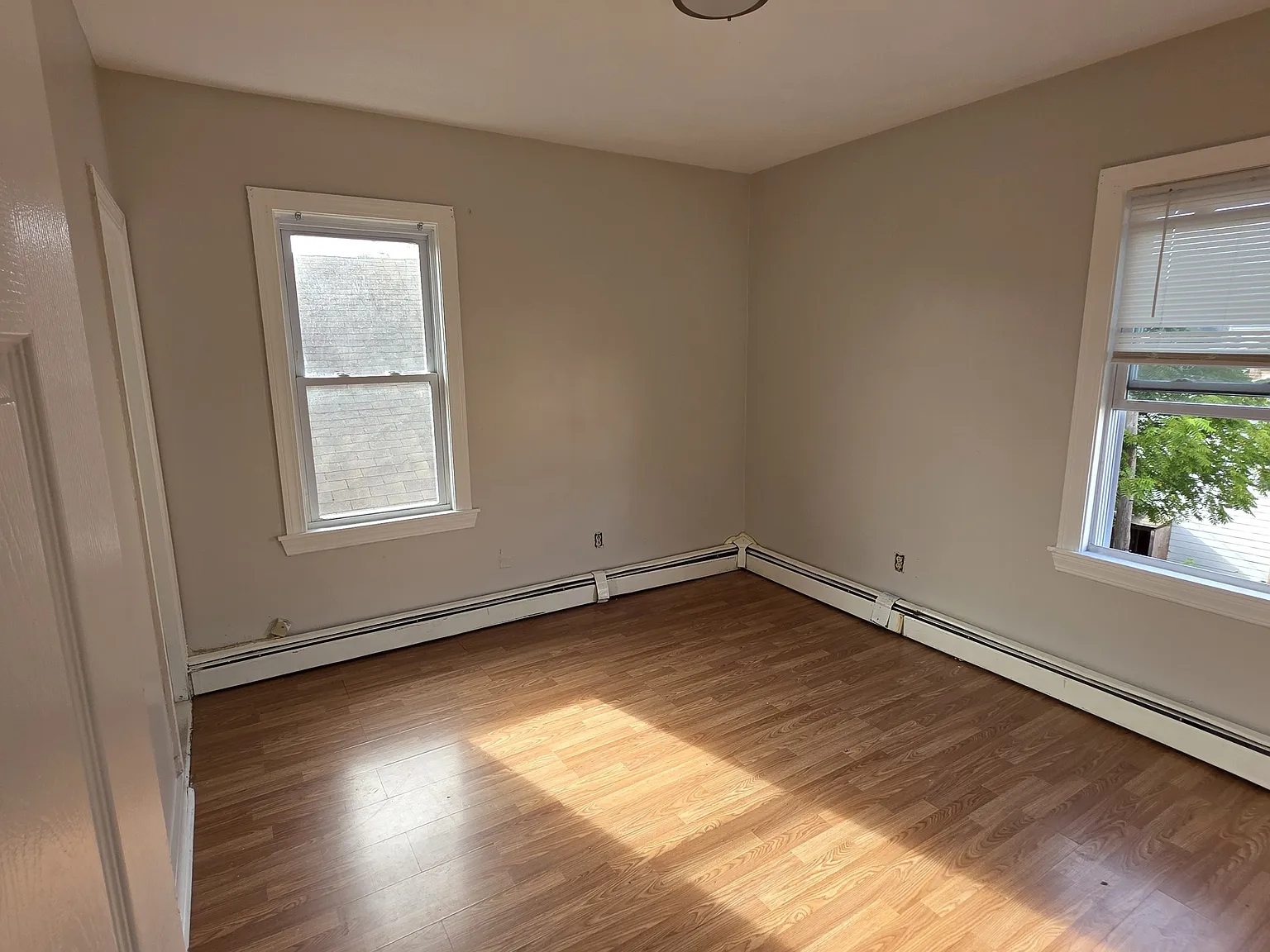 189 Colfax St — Photo 4