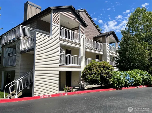 12303 Harbour Pointe Boulevard #CC202, Mukilteo, WA 98275