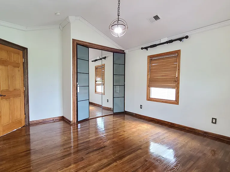 526 Moonachie Ave — Photo 31