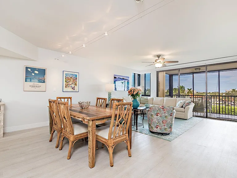 16940 Bay St #N406 — Photo 3