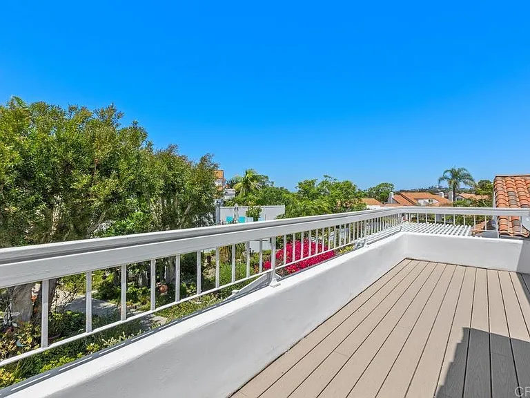4878 Marathon Way — Photo 39