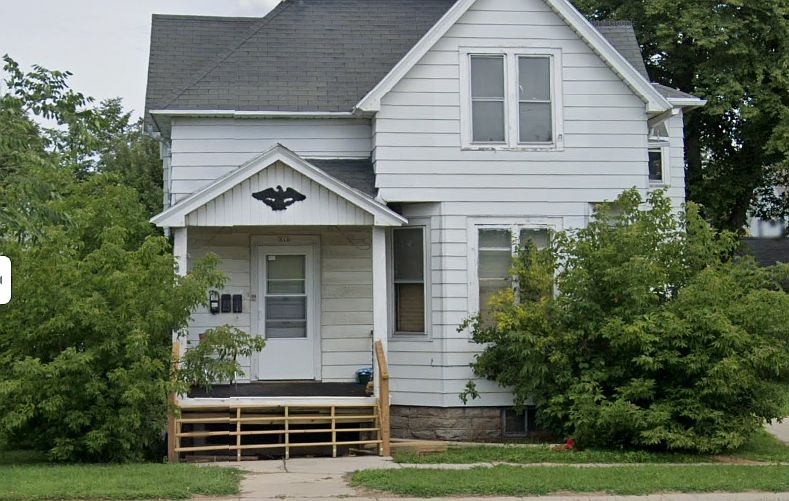 1st image of 510 Mather St #1