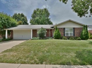 15447 Forte De France Ln, Florissant, MO 63034