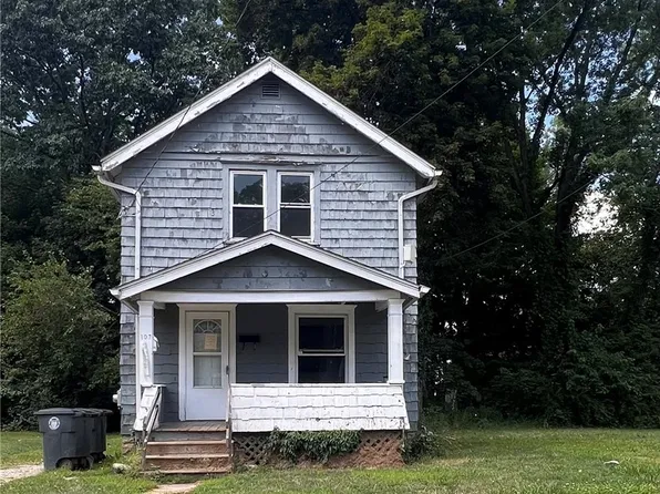 107 W Dalton St, Akron, OH 44310
