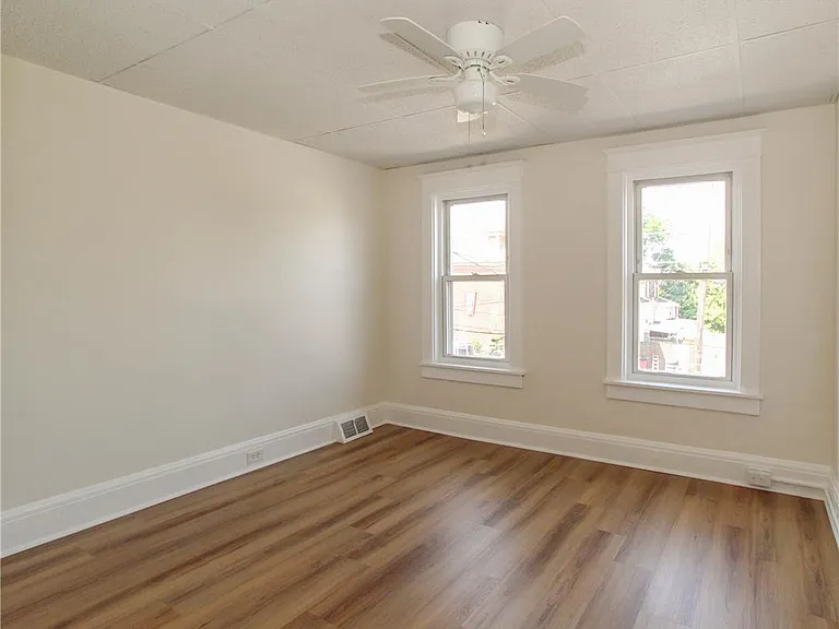 728 Seitz St — Photo 23