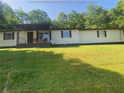 196 Sycamore Creek Road, Ripley, WV, 25271