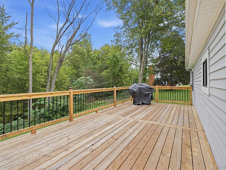 41824 Riggs Rd, photo 21