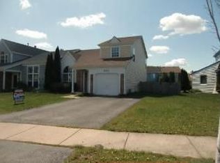 1232 Trinity Dr, Carol Stream, IL 60188