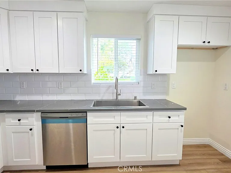 1016 Bennington St #E — Photo 4