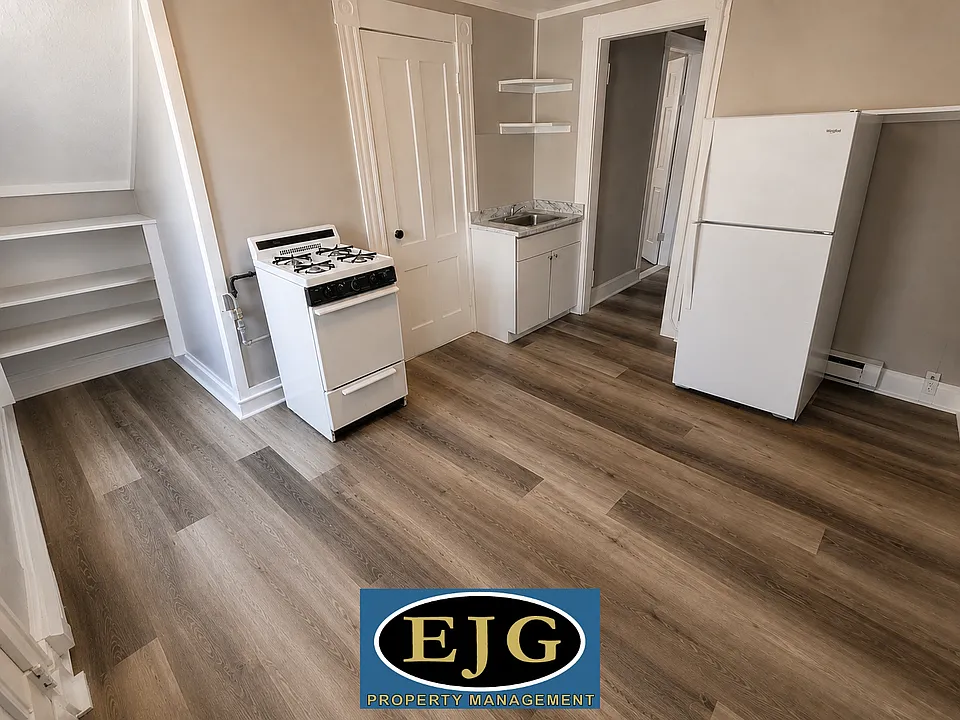 42 Summer St #2