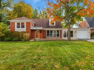 835 Western Ave, Northbrook, IL