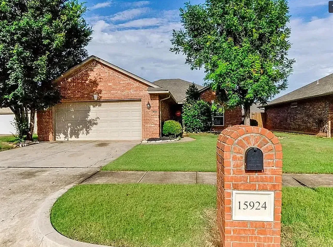 4 bed, 1558 sqft, $1,995 — Photo 1