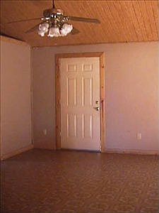 3rd image of 722 Moonlight Dr