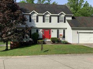 14 Brookshire Dr, Huntington, WV 25705