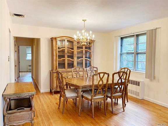 4th image of 21-33 42nd St