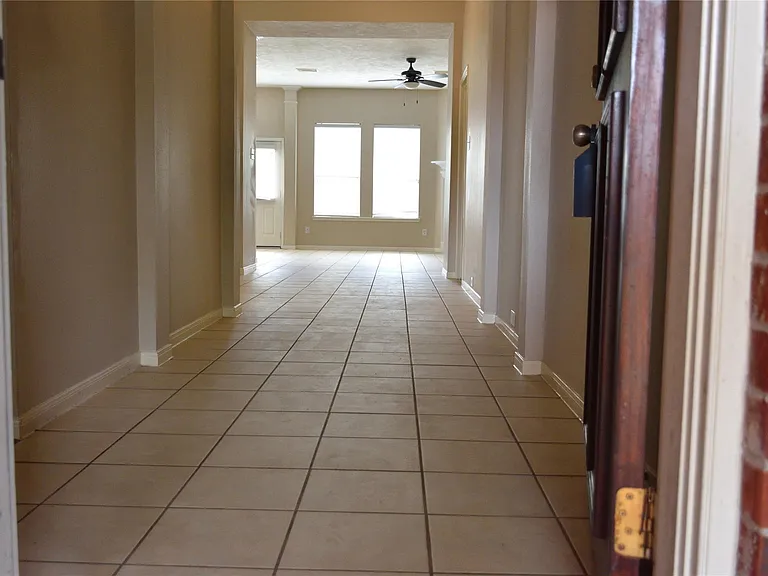 2705 Hewn Rock Way — Photo 4