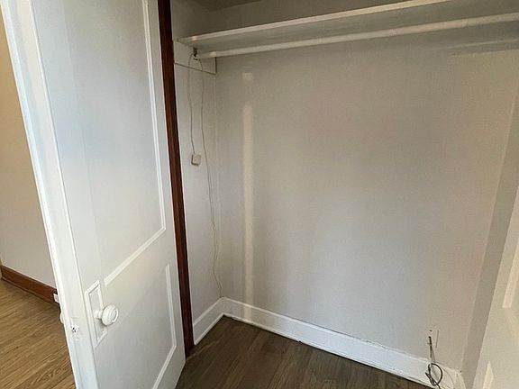 4th image of 1315 Niagara St Unit 4