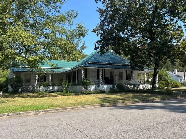 408 18th St E, Jasper, AL 35501