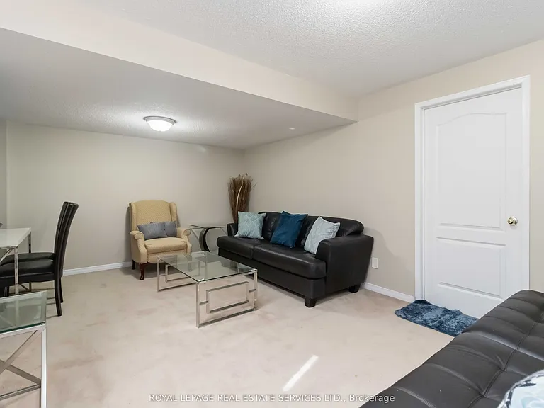 3872 Skyview St — Photo 27