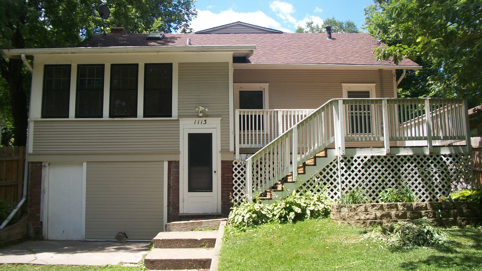 1113 44th St photo 1