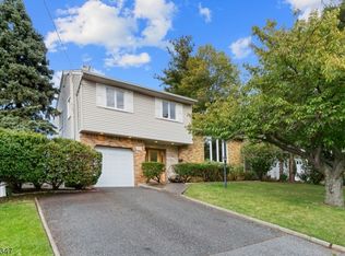 171 Jocelyn Ave, Wood Ridge, NJ 07075