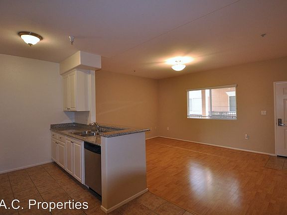 5th image of 5500 Bonner Ave APT 205