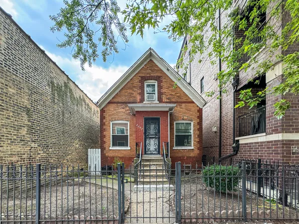 2307 W Foster Ave, Chicago, IL 60625