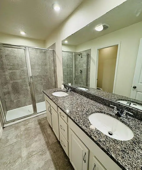 2682 Chantilly Ave — Photo 18