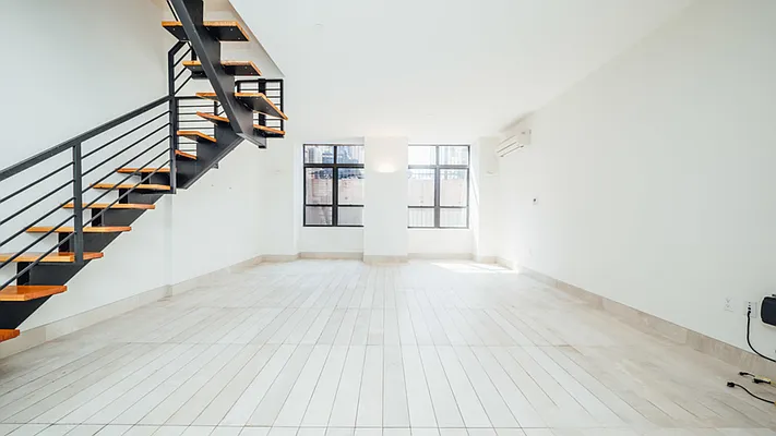 Rented by Nooklyn NYC LLC | media 9