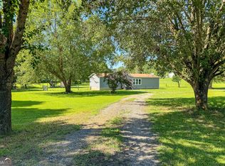 221 Rebon Maddox Rd, Jackson, GA 30233