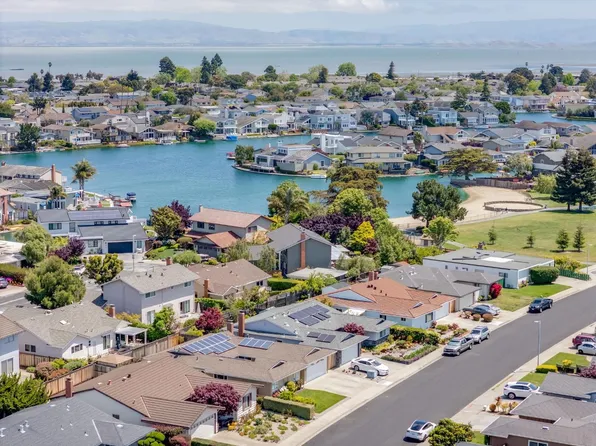 735 Niantic Dr, Foster City, CA 94404