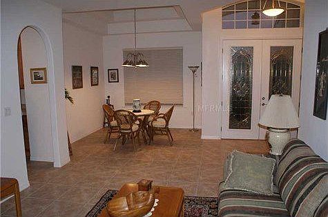 4th image of 2814 Deerfield St