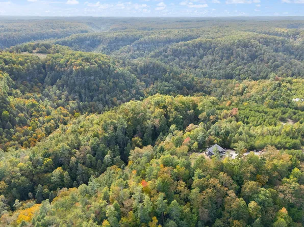 61 Shawnee Run, Rogers, KY 41365