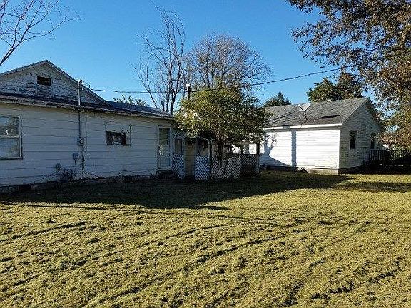 2011 Stonewall Dr, Caruthersville, Mo 63830 