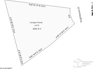 1042 Knightswood Ct, Monroe, MI 48161