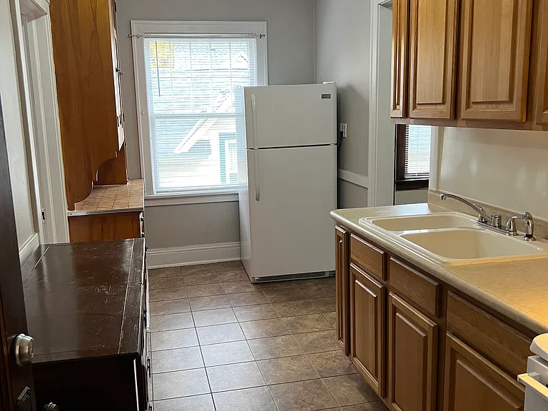 1145 Raymond Ave #4 — Photo 8