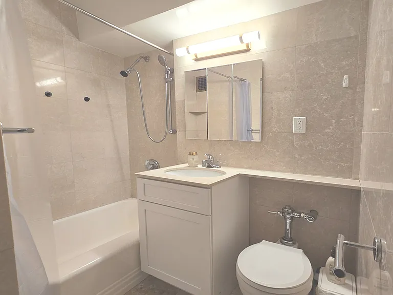 460 E 79th St #12C — Photo 18