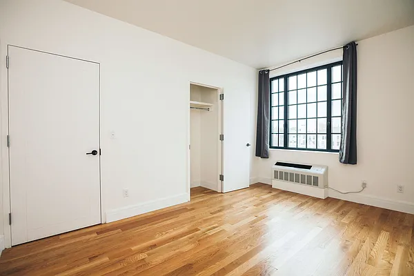 Rented by Nooklyn NYC LLC | media 38