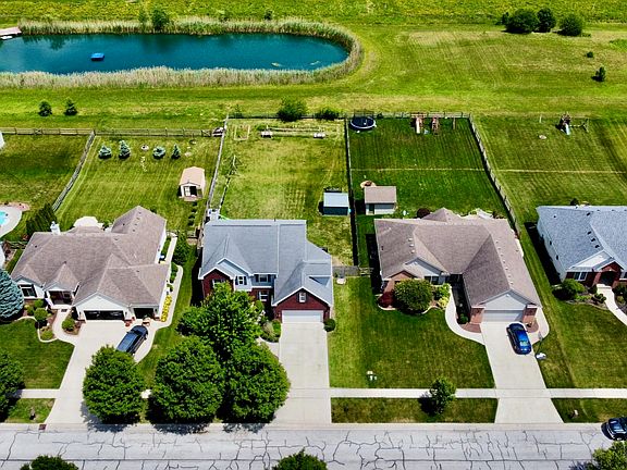2nd image of 1701 Spring Forest Dr