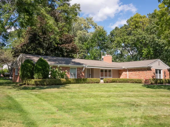 1619 Bretton Dr N, Rochester Hills, MI 48309