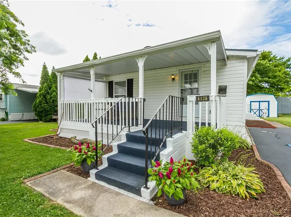 6426 Francis Dr #126, Victor, NY 14564