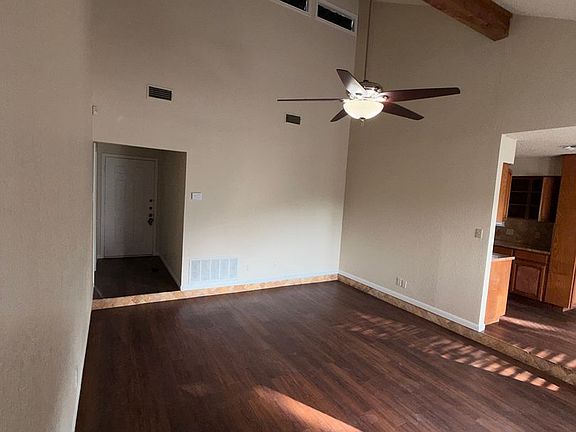 2nd image of 7134 Sun Valley Dr