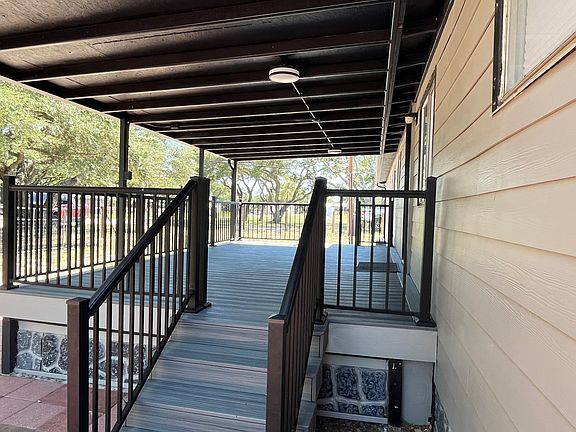 3rd image of 1001 Ibis Dr