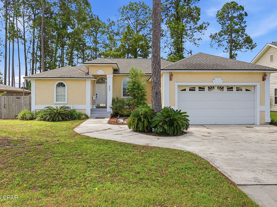 1st image of 208 Palm Cir