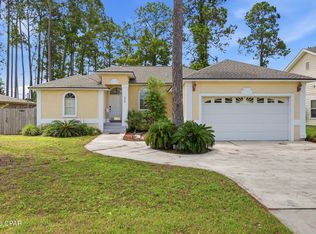 208 Palm Cir, Panama City Beach, FL 32413