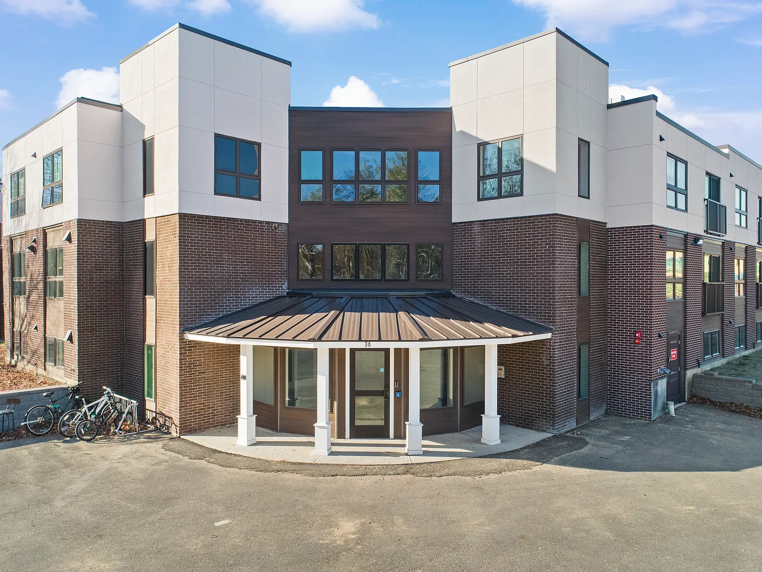 Granite Place — Photo 2