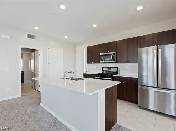 11238 Essence Point Ave Unit 205, Summerlin, NV 89135